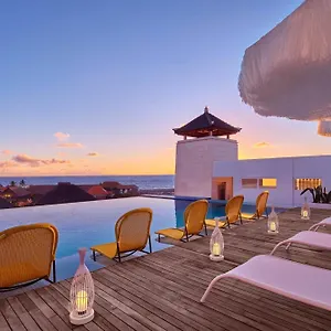 Отель Aloft Bali
