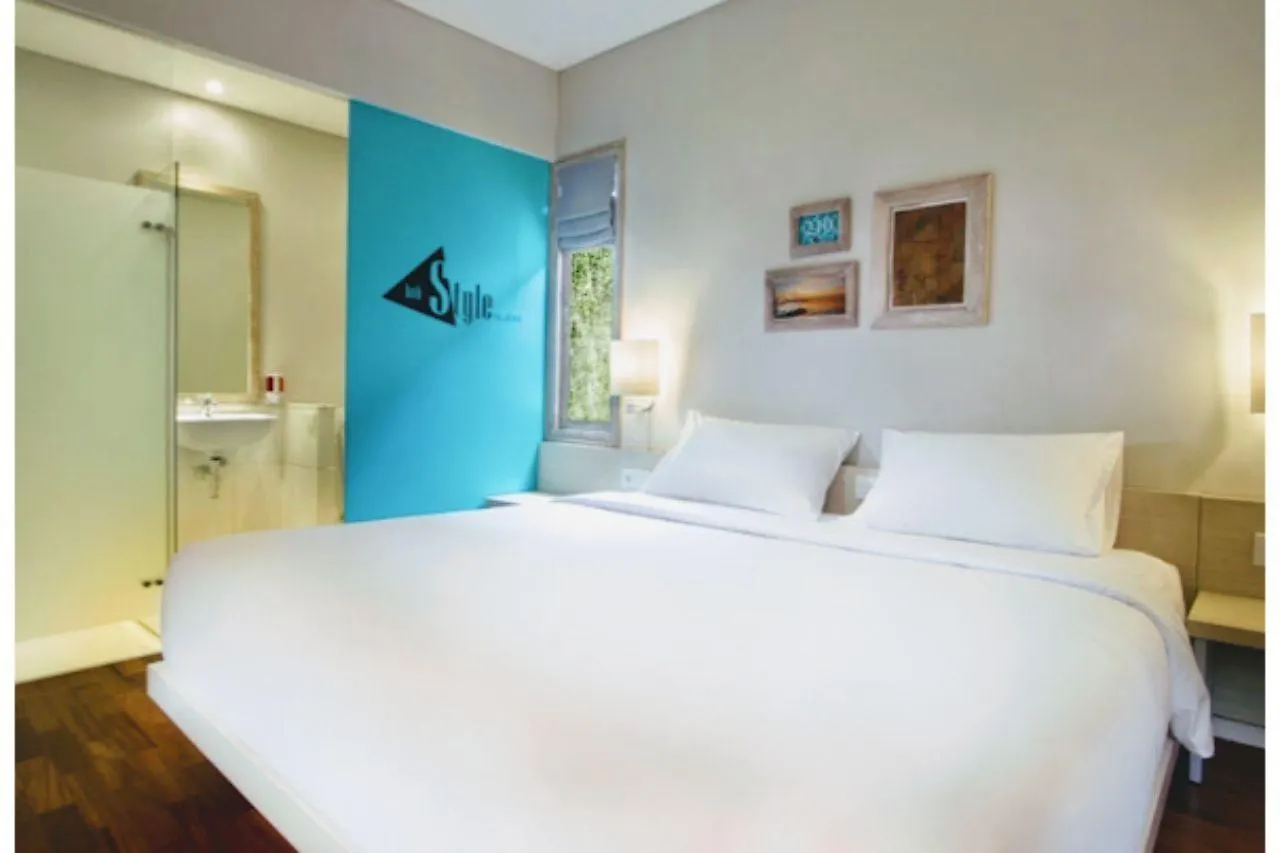Oyo 2854 Cozy B&B Seminyak Семиньяк