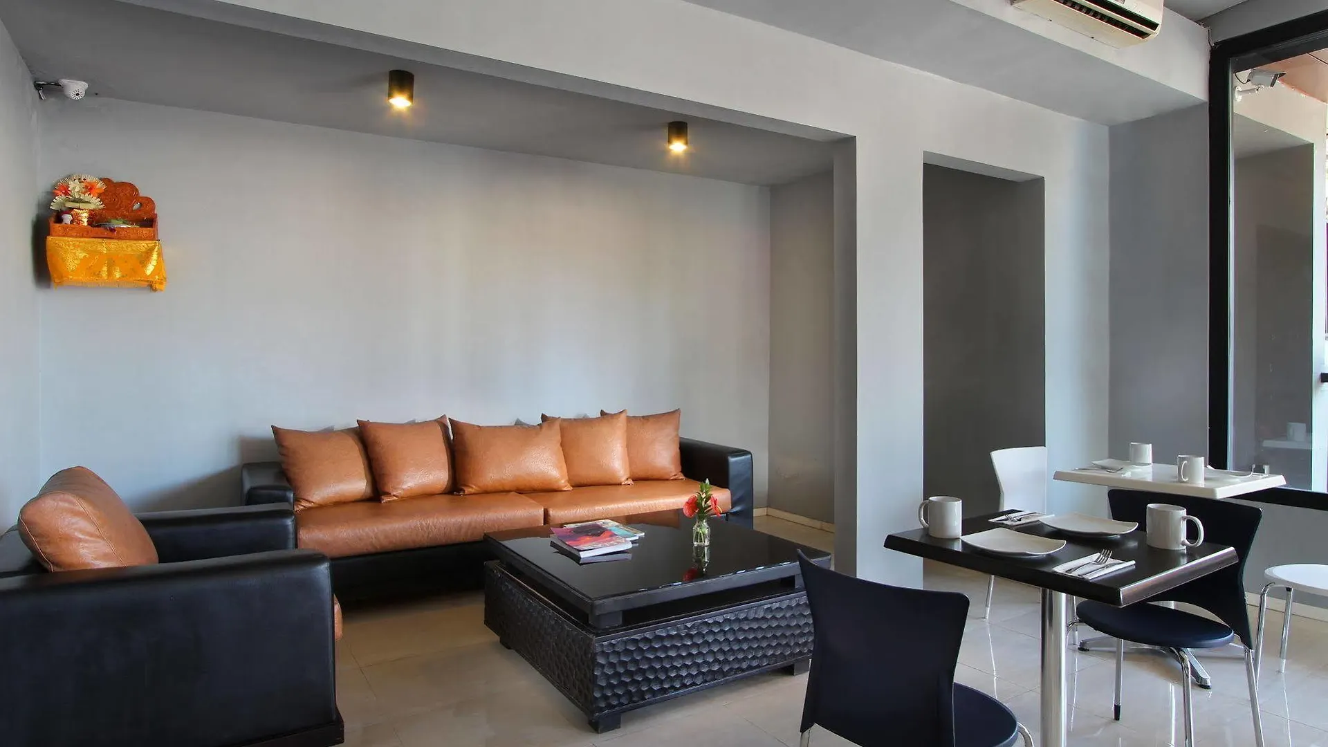 Oyo 2854 Cozy B&B Seminyak Отель