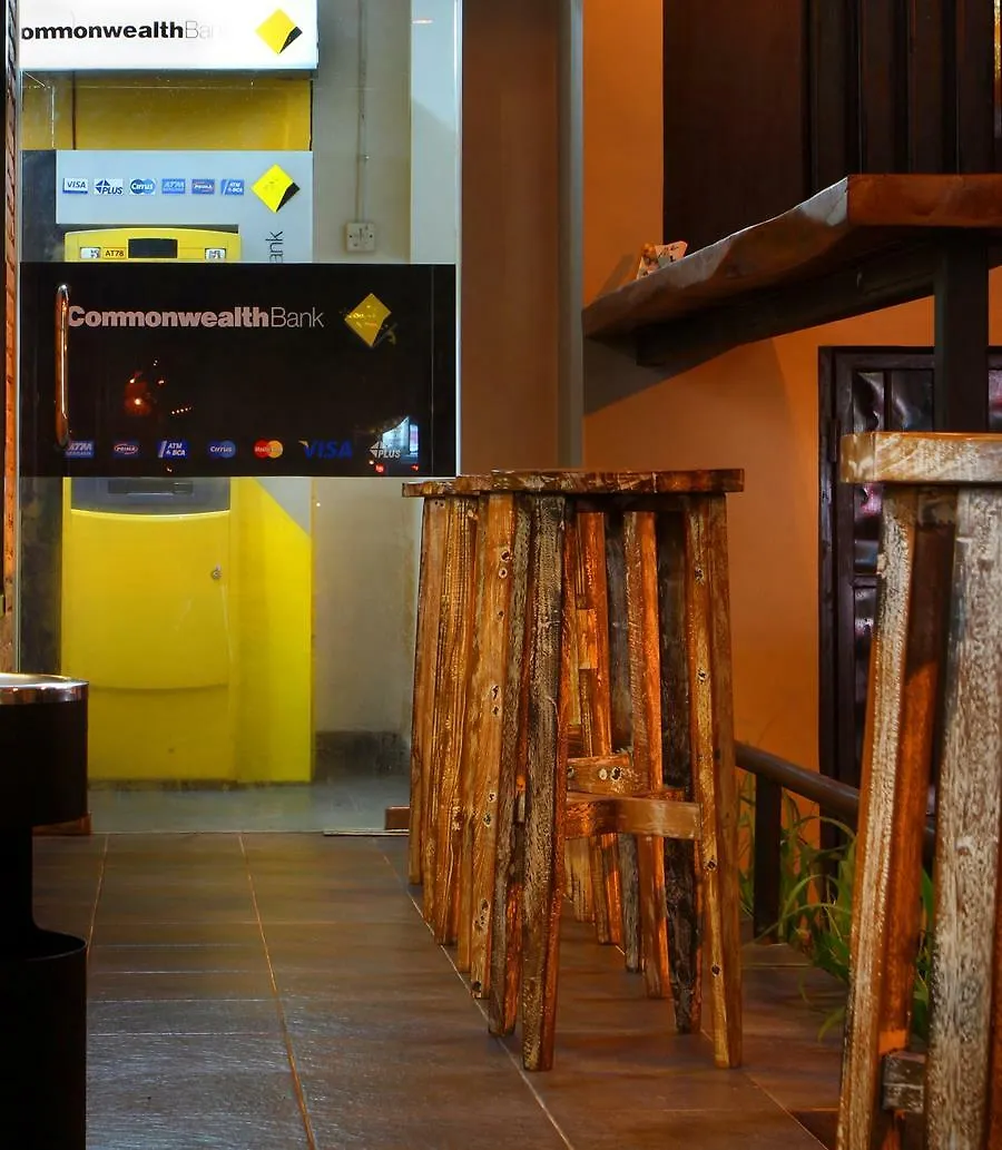 Отель Oyo 2854 Cozy B&B Seminyak