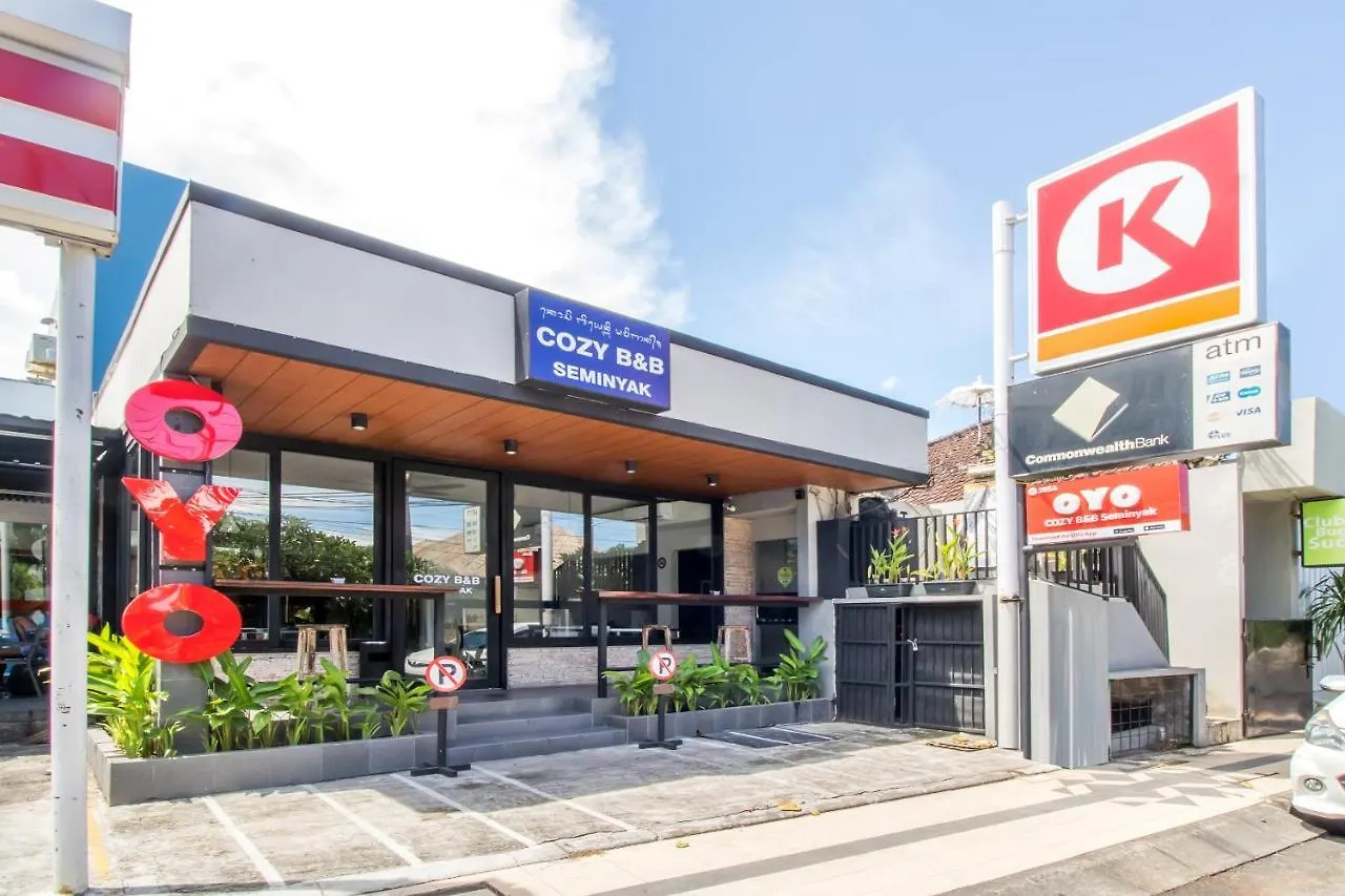Oyo 2854 Cozy B&B Seminyak Отель